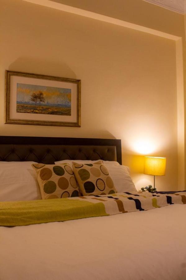 The Mandarin Inn Gilgit Exterior photo